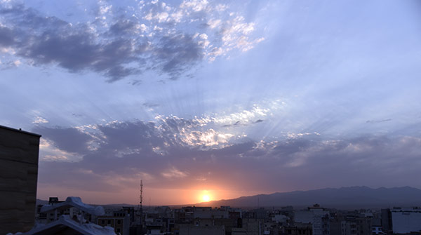 http://download.aftab.cc/img/98/sunset2.jpg